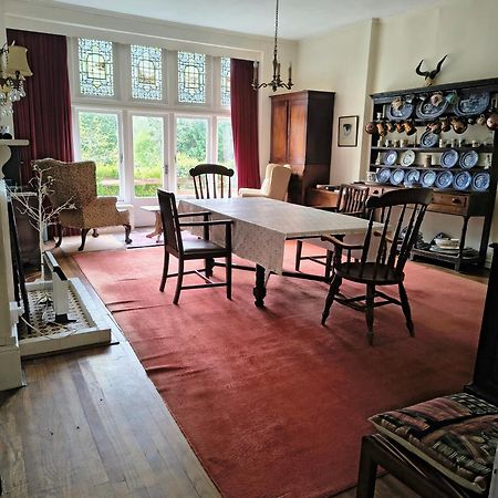 Апартаменты Tranquil Getaway Near Brecon Beacons Лландовери Экстерьер фото
